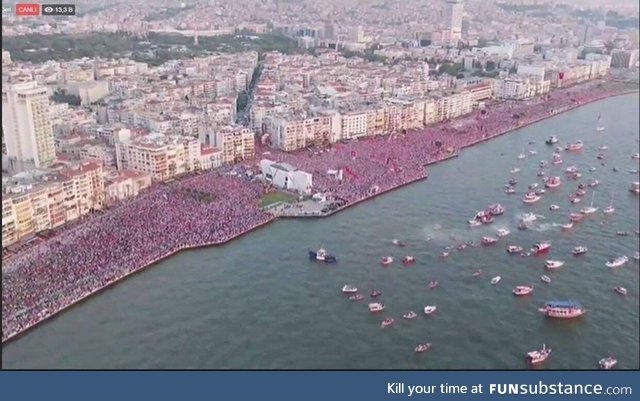 Approx. 2.5 million people in a rally for the main opposition candidate against Erdoğan