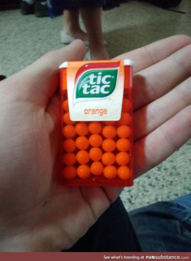 The way these tictacs are aligned