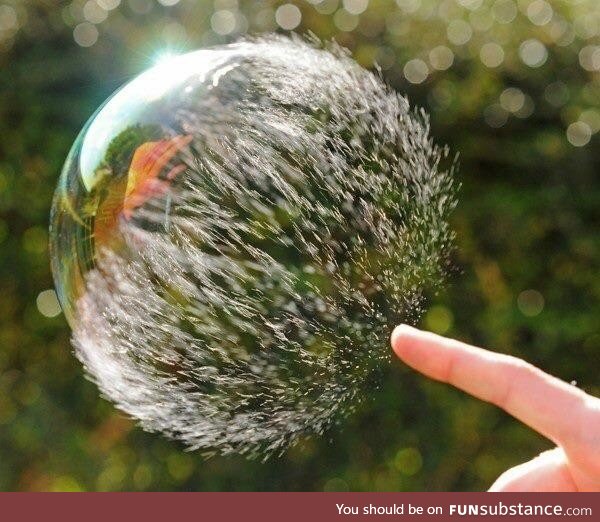 Bubble in mid burst