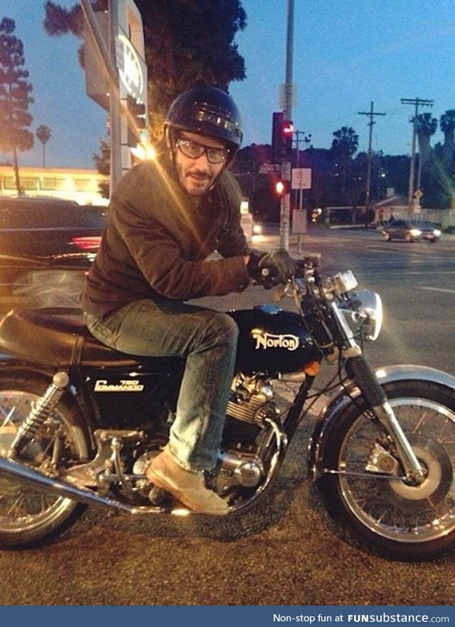 Meeting Keanu Reeves at a traffic light