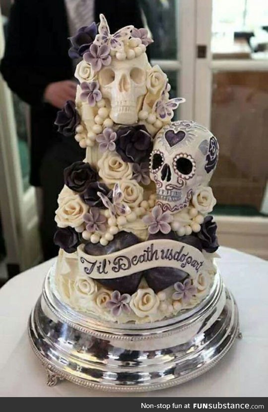 One Of The Best Wedding Cakes I've Ever Seen