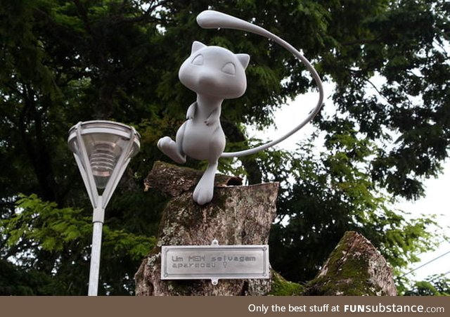 In Brazil, there's an anonymous sculptor making perfect Pok&eacute;Mon statues and