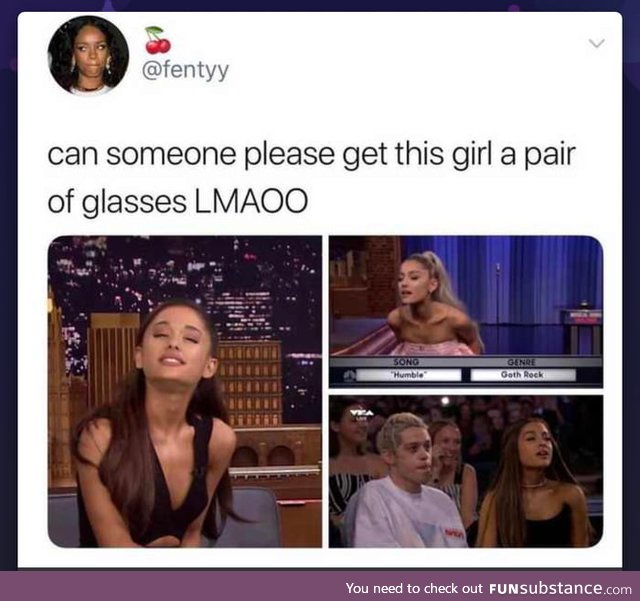 Why don't she wears lens?