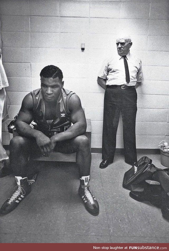 Mike Tyson and trainer Cus D'amato before his first professional fight - 1985