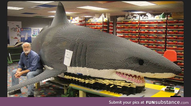 Jaws LEGO by Master builder Steve Gerling
