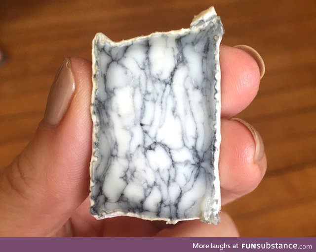 Marble-like cheese