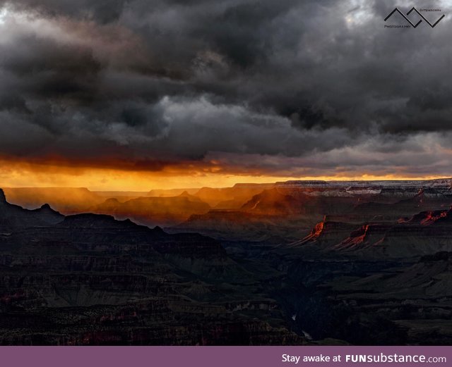 Out of this world photo of the Grand Canyon as the sun sets & a storm begins [OC]