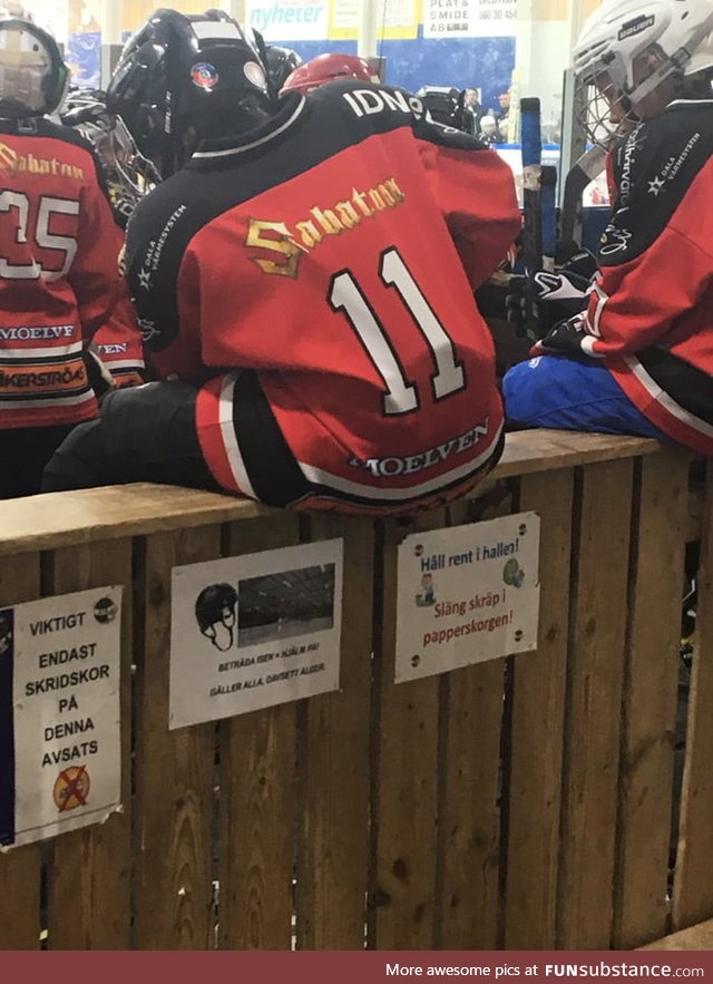 Kids hockey team with Sabaton as a sponsor