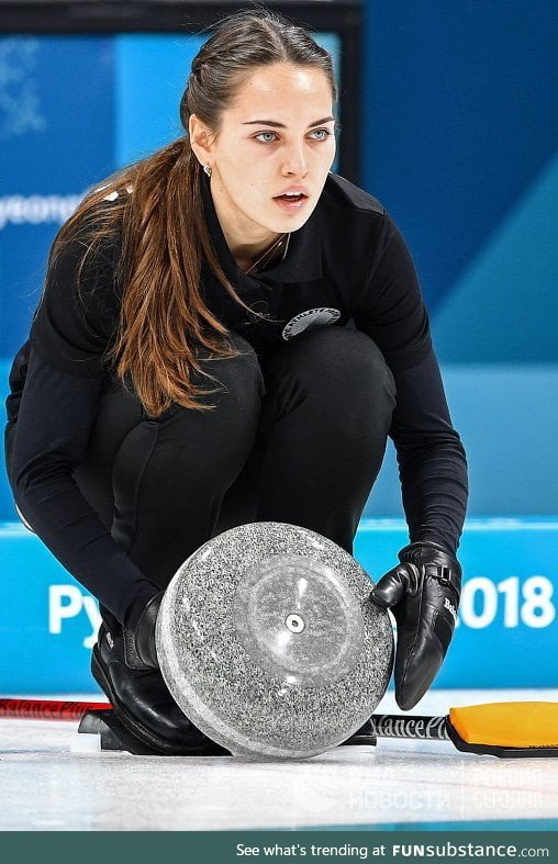 Anastasia Bryzgalova, curler