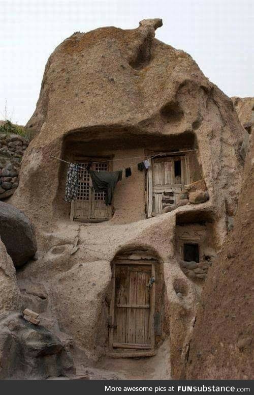 700 year old home in Iran