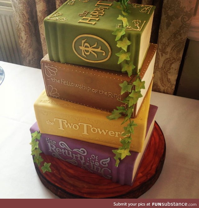 Lord of the Rings cake