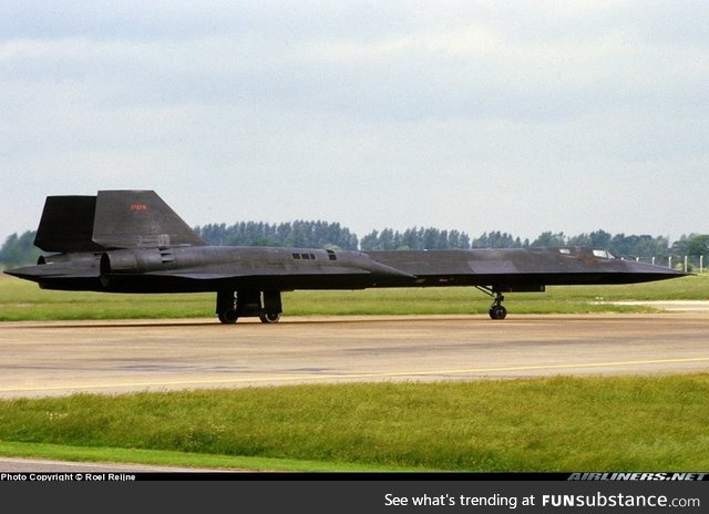 SR-71A 61-7979 about to depart on a recon mission from RAF Mildenhall 27/7/84