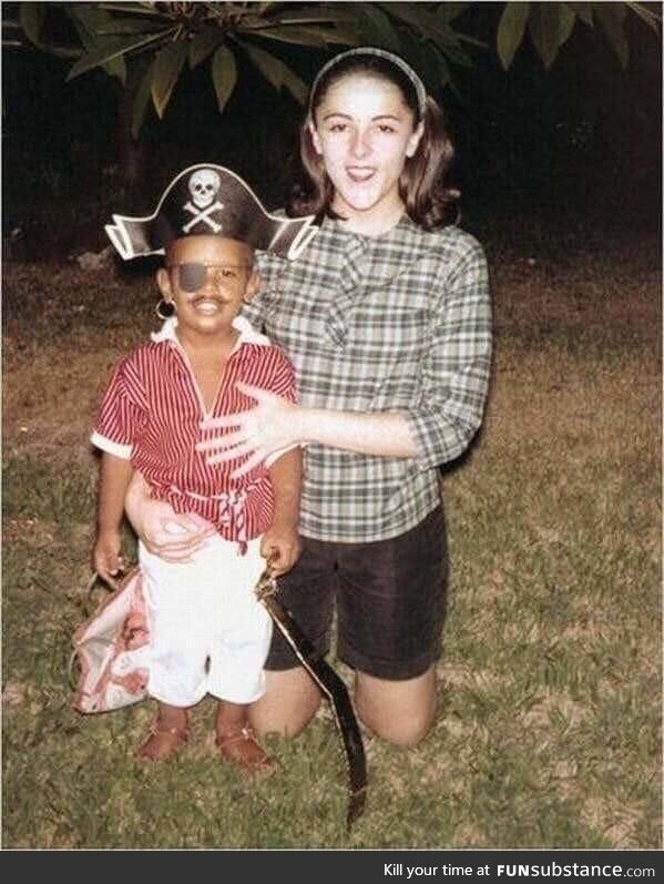 A 3 year old Barack Obama with his mother on Halloween, 1964