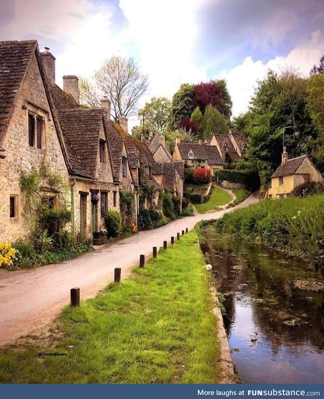 Cozy UK village