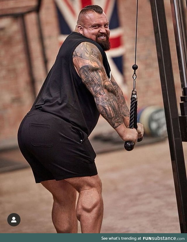 Feeling cute, might lift 1102 pounds later idk... @eddiehallwsm