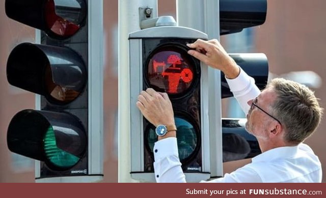Danish city puts Vikings at crossing signals. What kind of crossing signals would you