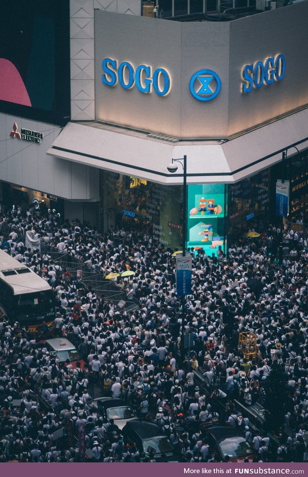Reminder that the Hong Kong protests are still going as strong as ever. Don't let