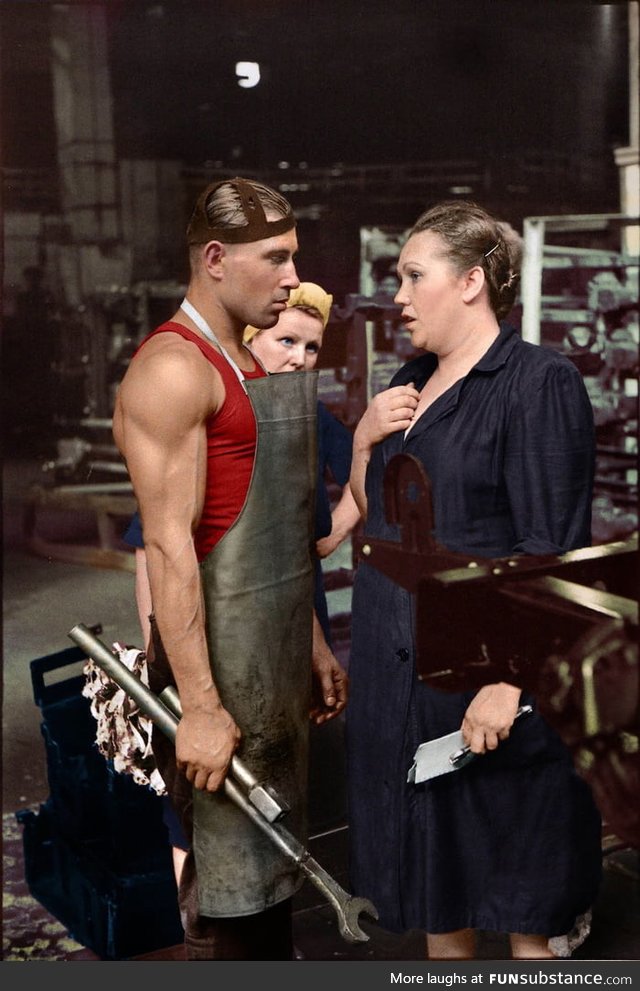 This photo of a Soviet factory worker and the supervisor from 1954 looks like a p*rn