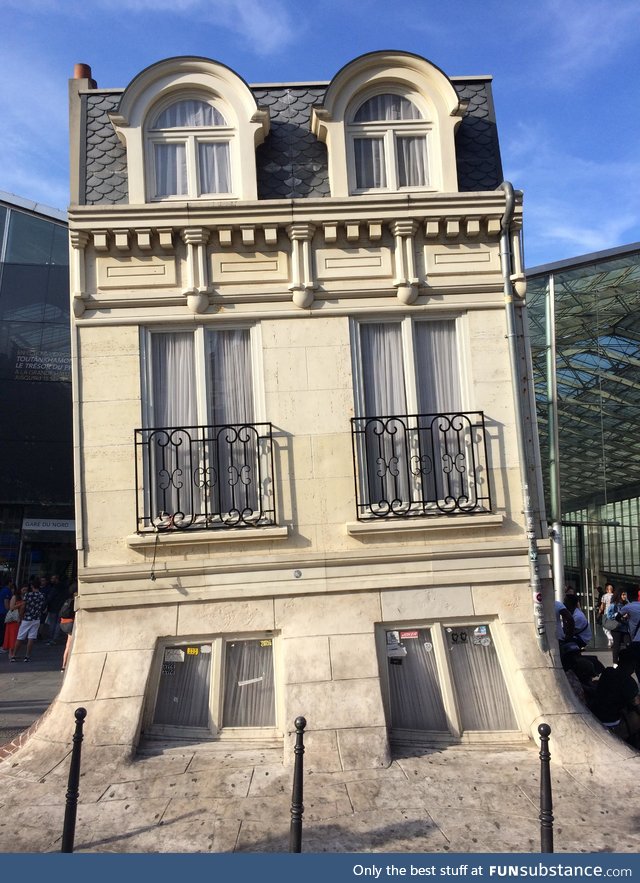 Parisian architects on acid