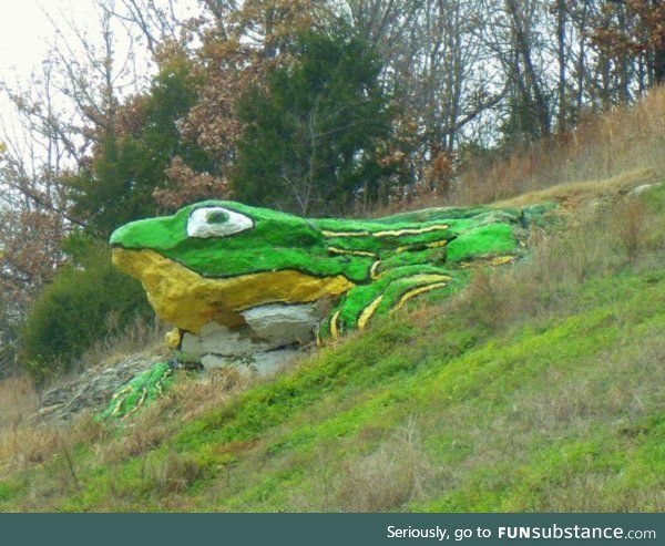 Froggo Fren #66 - Frog Rock