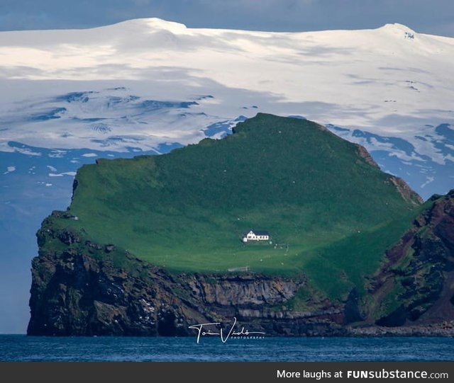The house on the island of Elli&eth;Aey, Eyjafjallaj&ouml;Kull, Iceland