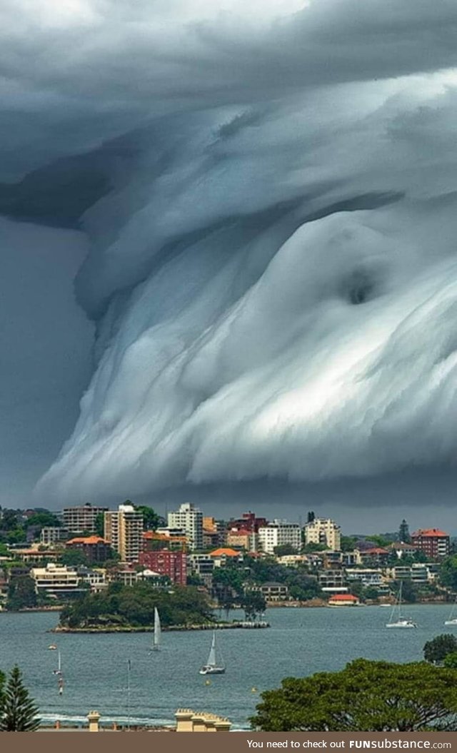 Tsunami cloud, sydney, australia