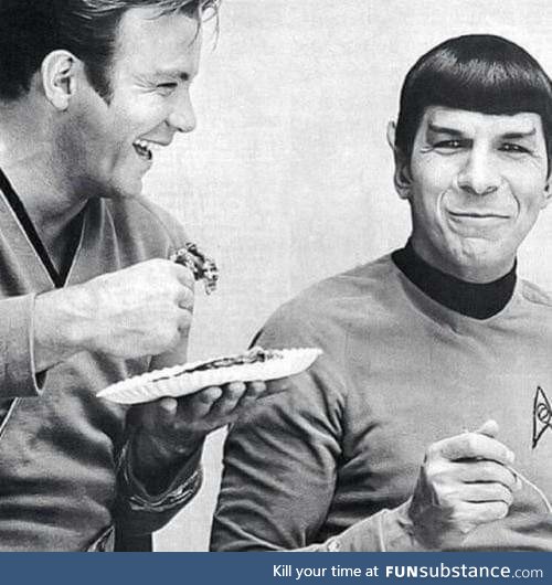 Even Klingon need to eat. Star Wars set, circa 1961