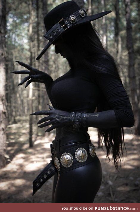 How dark can goth girls go "stage 3 of 4", Daily Dose of Goth Girls #8
