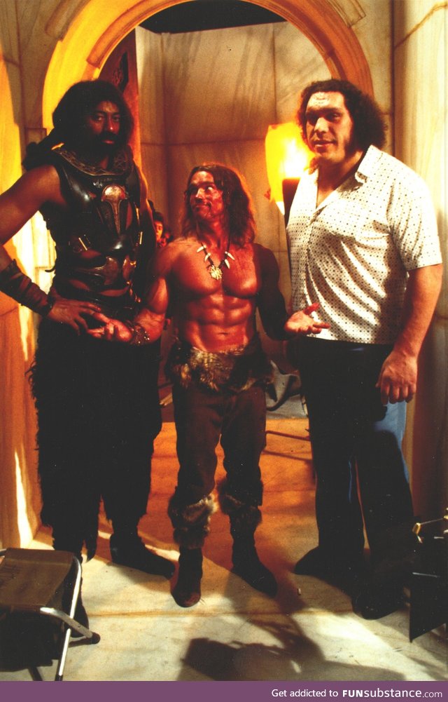 Arnold Schwarzenegger next to Wilt Chamberlain and Andre the Giant