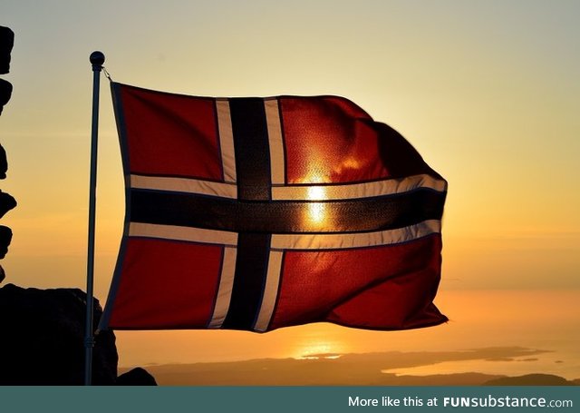 Happy Norwegian constitution day to fellow Norwegians here