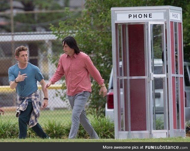 Keanu Reeves Reunites with Alex Winter on Set of Bill and Ted 3