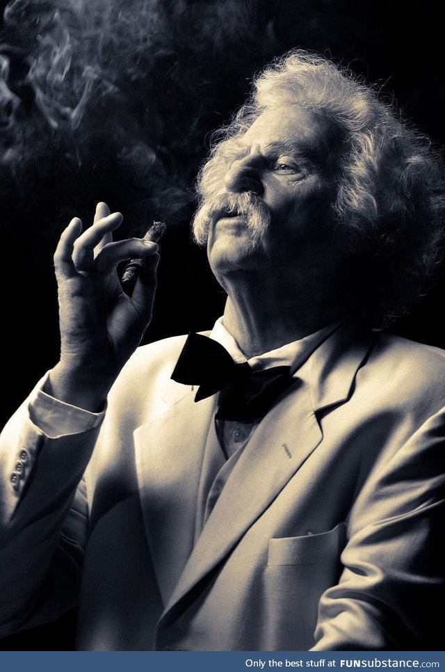 Val Kilmer dressed as Mark Twain