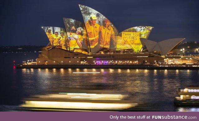 Sydney Opera house is lit up tonight to pay tribute to the brave firefighters in