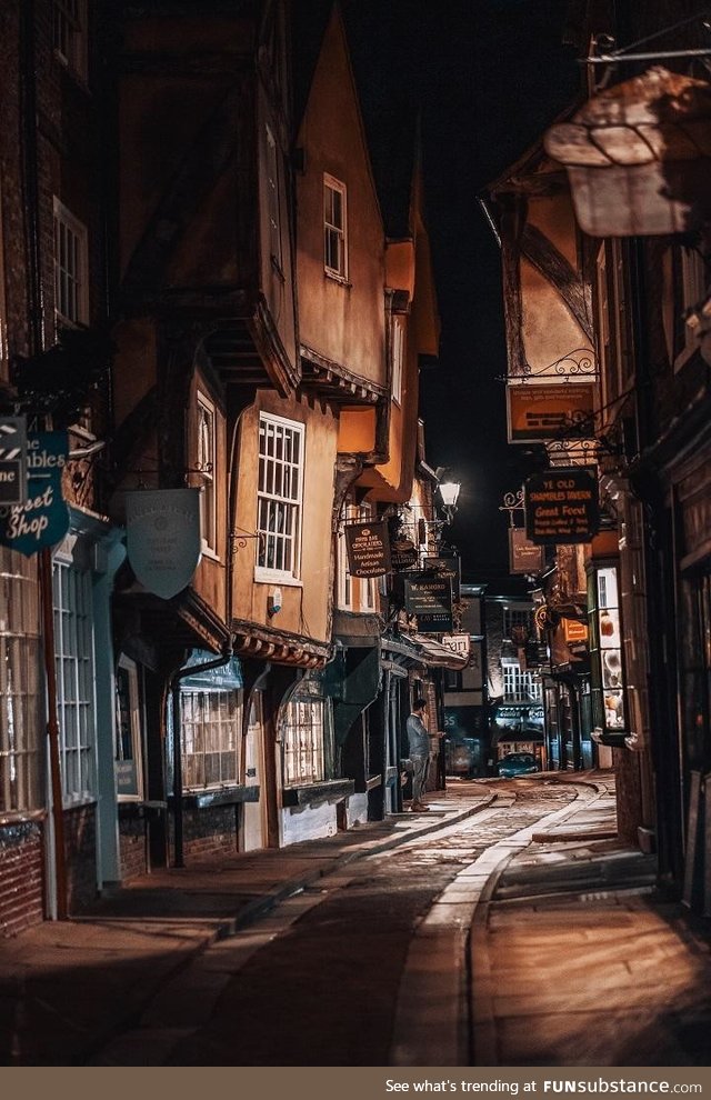 The Shambles, York looking very Harry Potter
