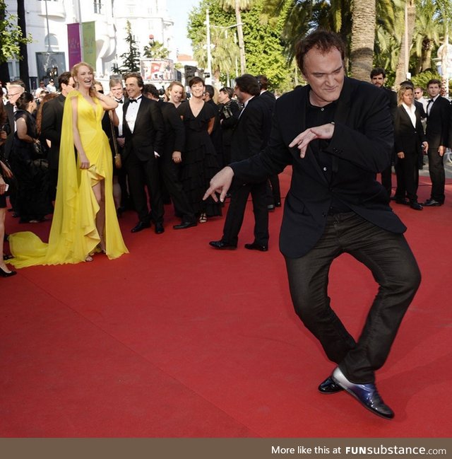Quentin Tarantino dancing like Uma Thurman