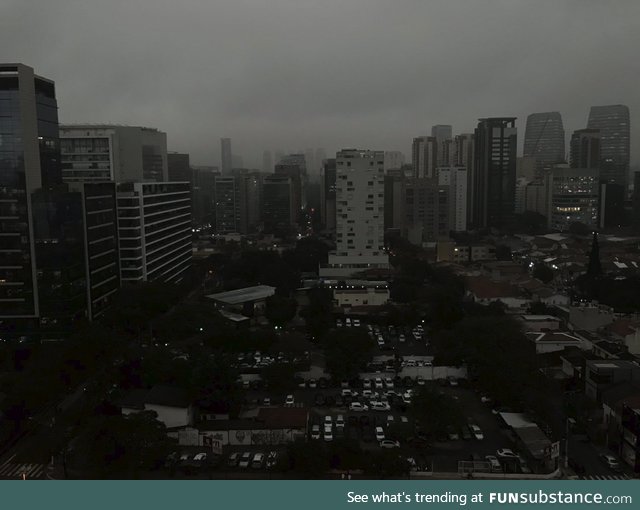 Amazon fire plunges Sao Paulo into darkness as smoke from rainforest blazes blocks out