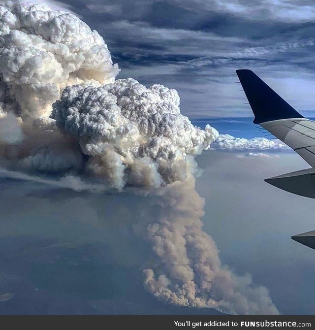 Wildfires in Colorado from 30,000 feet