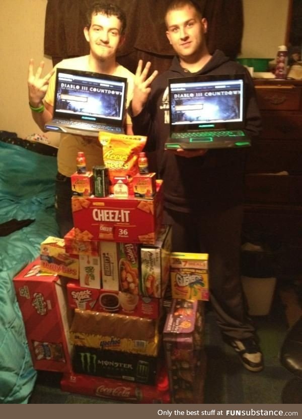 In 2012 when Diablo 3 was released, these two lads had came prepared