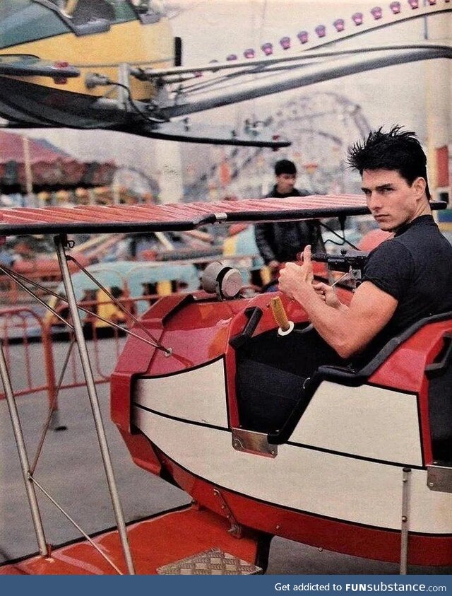 Tom Cruise training for Top Gun 1986