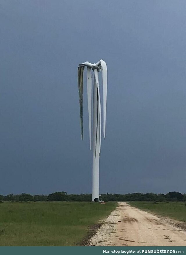 Lack of wind causing a wind turbine to wilt