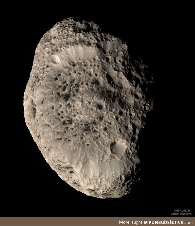 Saturn's Hyperion in Natural Color