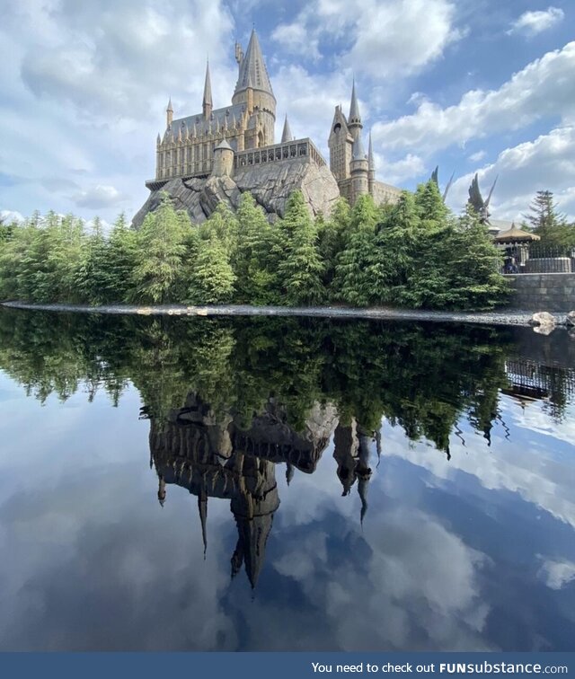 [OC] Recently went to the Wizarding World of Harry Potter and caught this reflective image