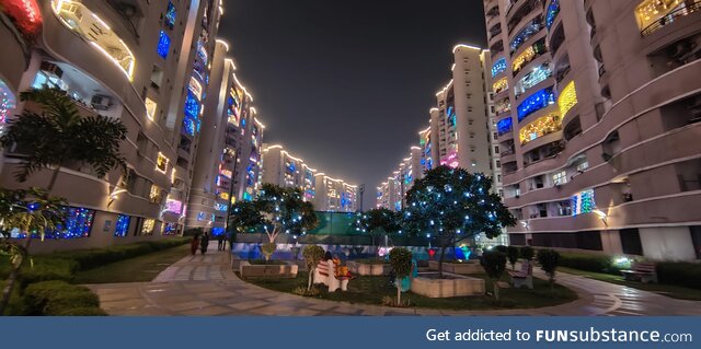 Almost half the houses in my apartment complex didn't put up lights this Diwali