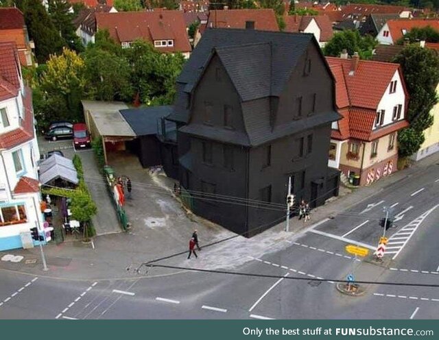 Painting house black so that thieves won't see the house in the night