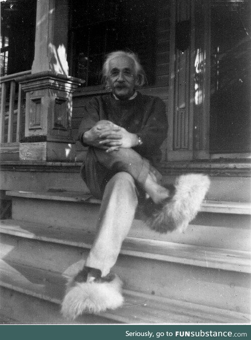 Albert Einstein in fluffy slippers