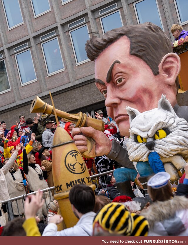 Elon Musk as Bond villain at today's carnival parade in Cologne, Germany