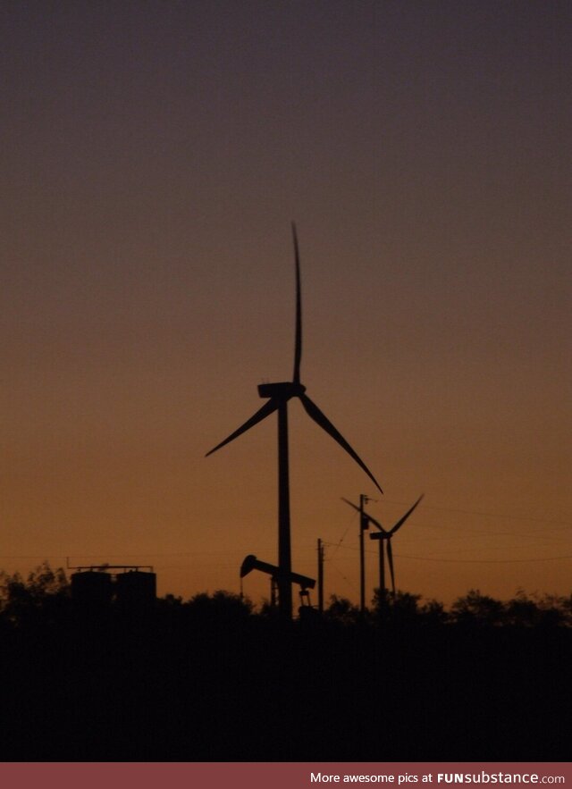 North of Abilene at dawn [OC]