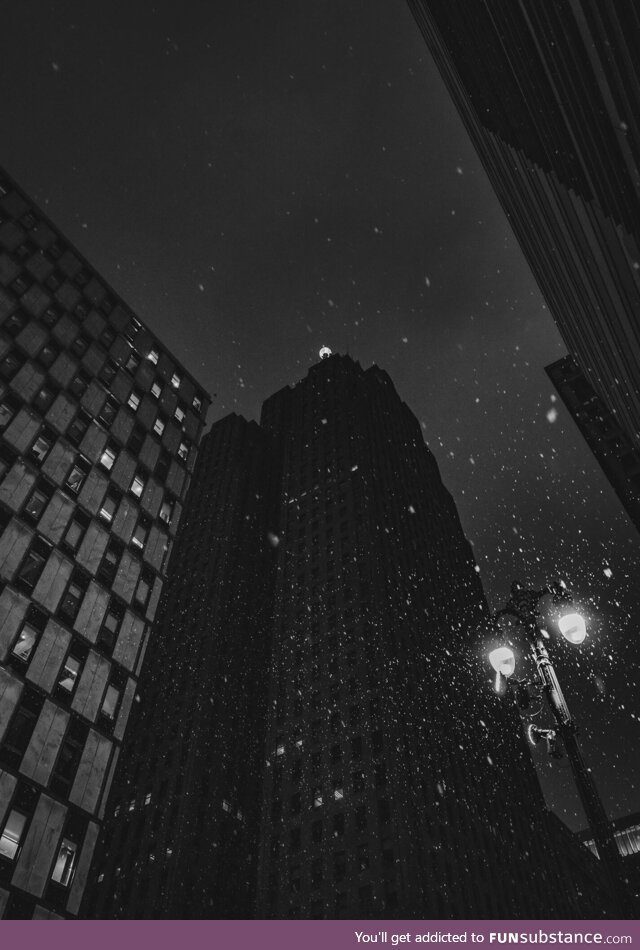 Snowy, cold night in Detroit