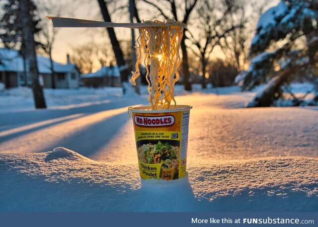 -38 Degrees Celsius in Winnipeg, Canada vs Mr. Noodles