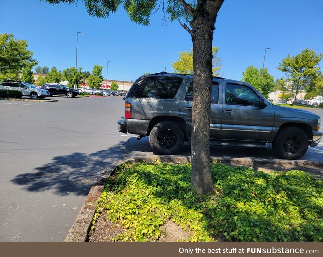 [OC] IDGAF how far I have to walk back to my truck. It's 100° I'm getting that shadey